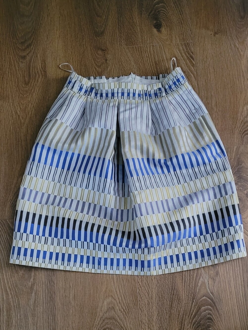 Massimo Dutti Striped Blue & Cream A-Line Skirt Size 4